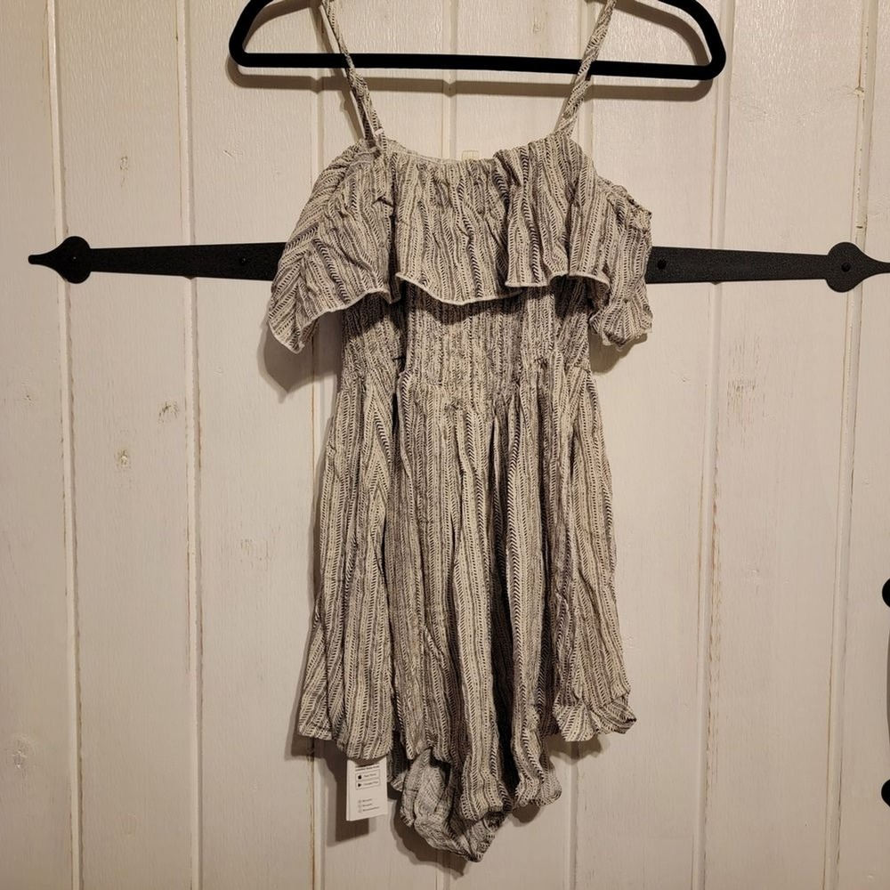 Cupshe Womens Romper Striped Off-Shoulder Square Neck Size Medium - Picture 5 of 6